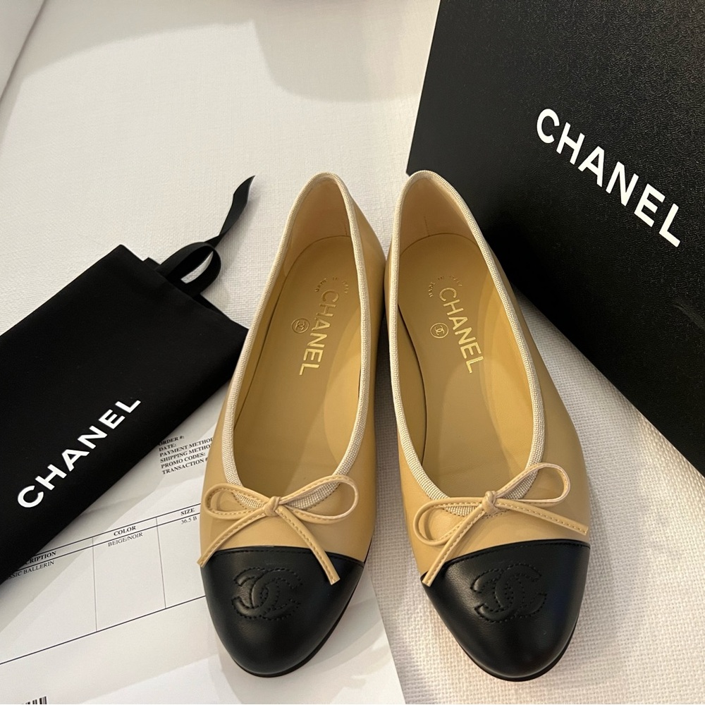 Chanel classic ballerina flat 36.5 (US 6.5 but I think it might fit 7)